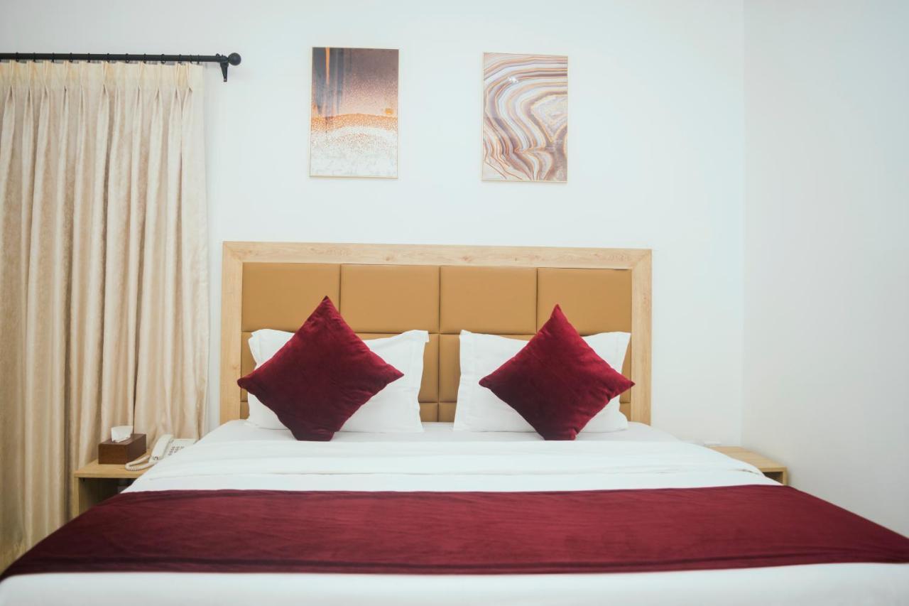Quest Boutique Hotel Gwarinpa Exteriér fotografie